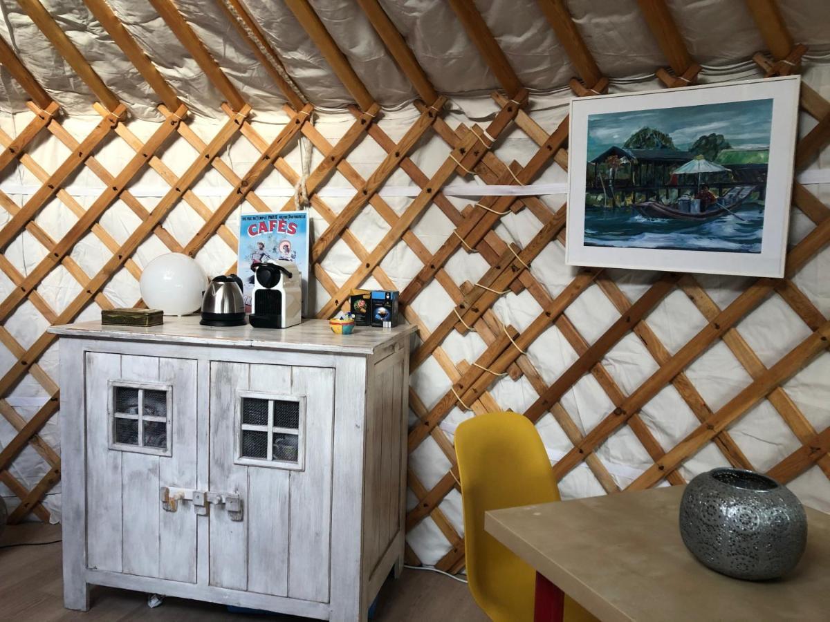 Overnachten In Een Luxe Yurt! Zonnemaire Zewnętrze zdjęcie