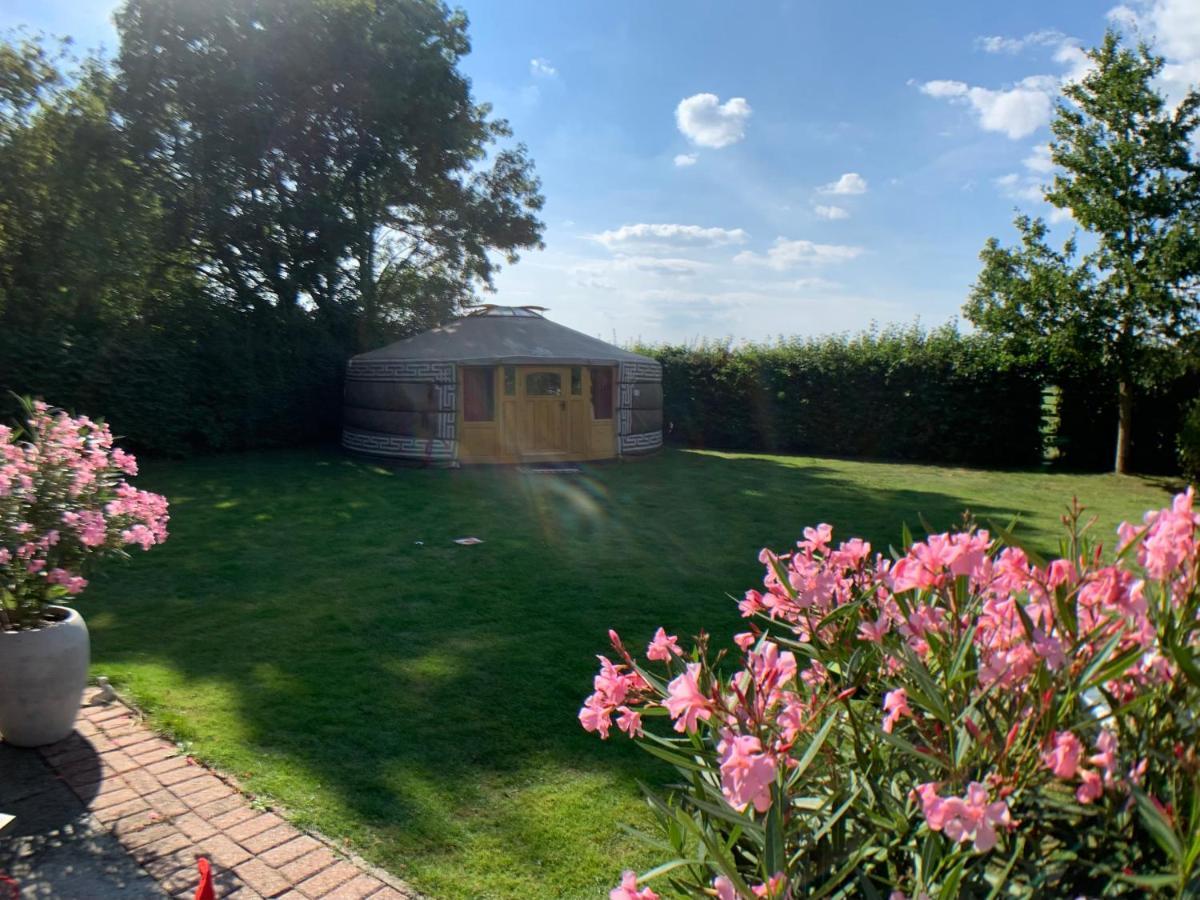 Overnachten In Een Luxe Yurt! Zonnemaire Zewnętrze zdjęcie